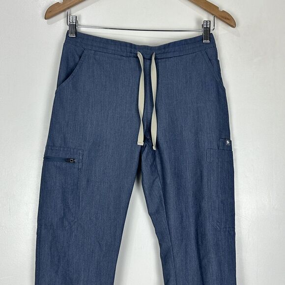 Figs Cusco Scrub Top Yola Skinny Set Size XS/P Graphite Grey Medical Uniform - Picture 10 of 16